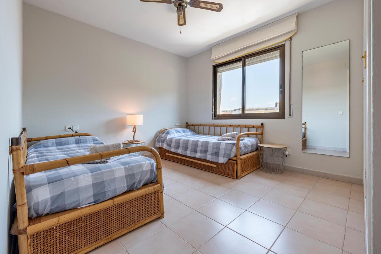 Can Costelles Cambrils - Atico En Primera Linea Con Vistas, Piscina Y Parking Экстерьер фото